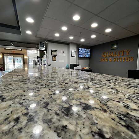 Quality Inn & Suites Hinton Dış mekan fotoğraf