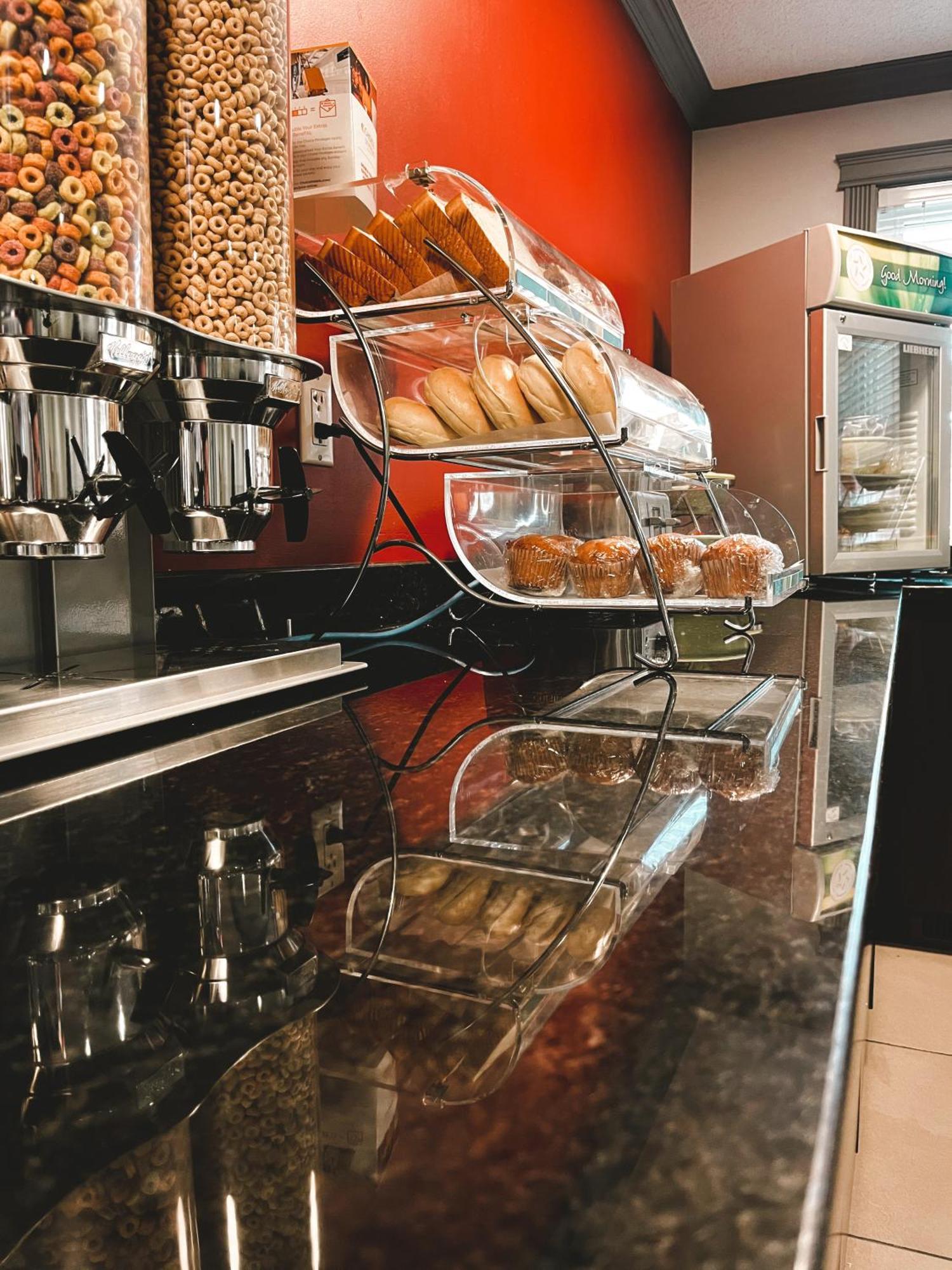 Quality Inn & Suites Hinton Dış mekan fotoğraf