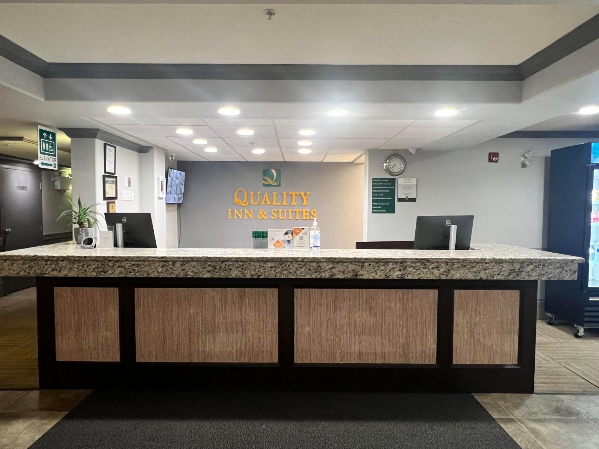 Quality Inn & Suites Hinton Dış mekan fotoğraf