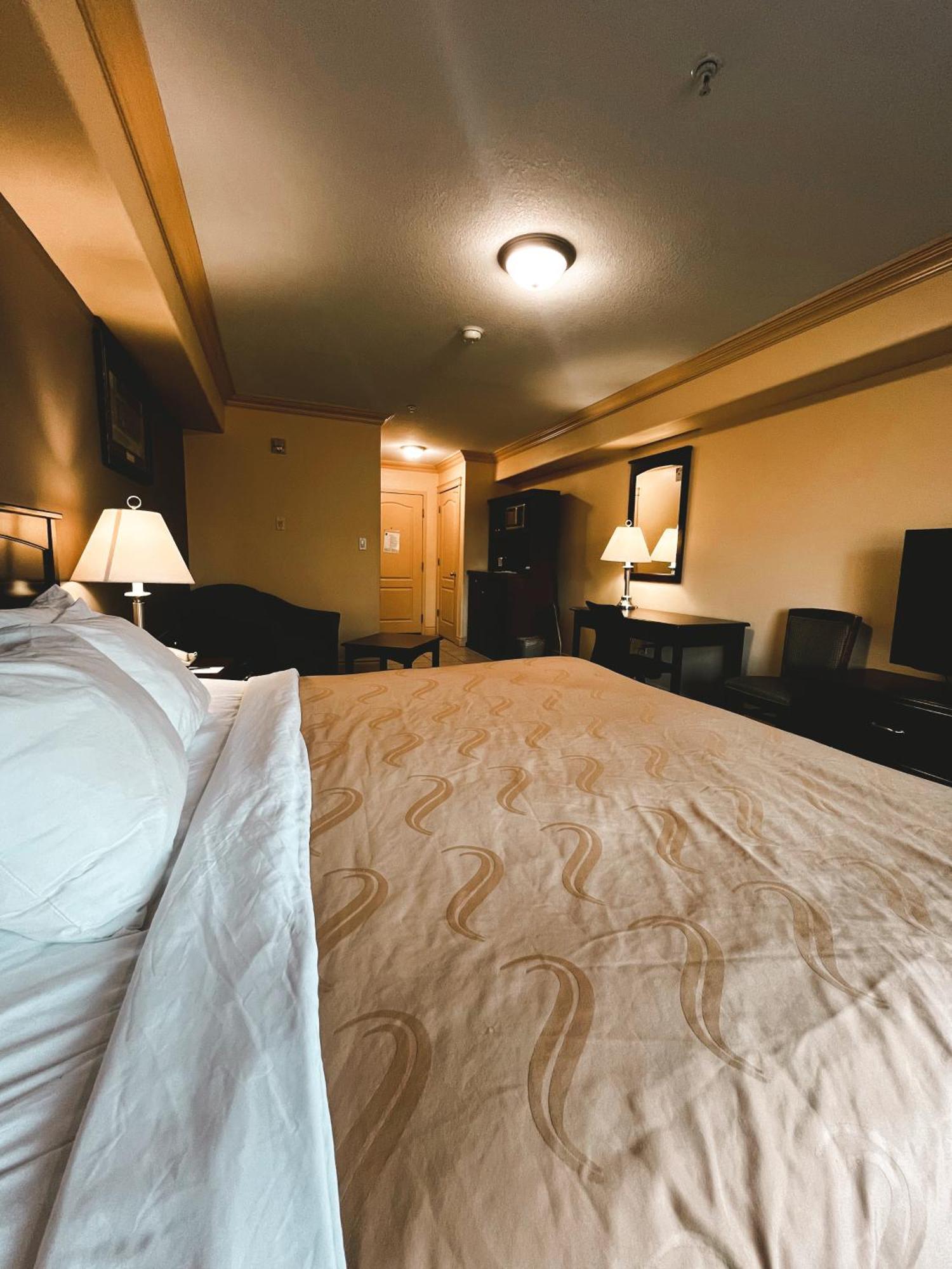Quality Inn & Suites Hinton Oda fotoğraf