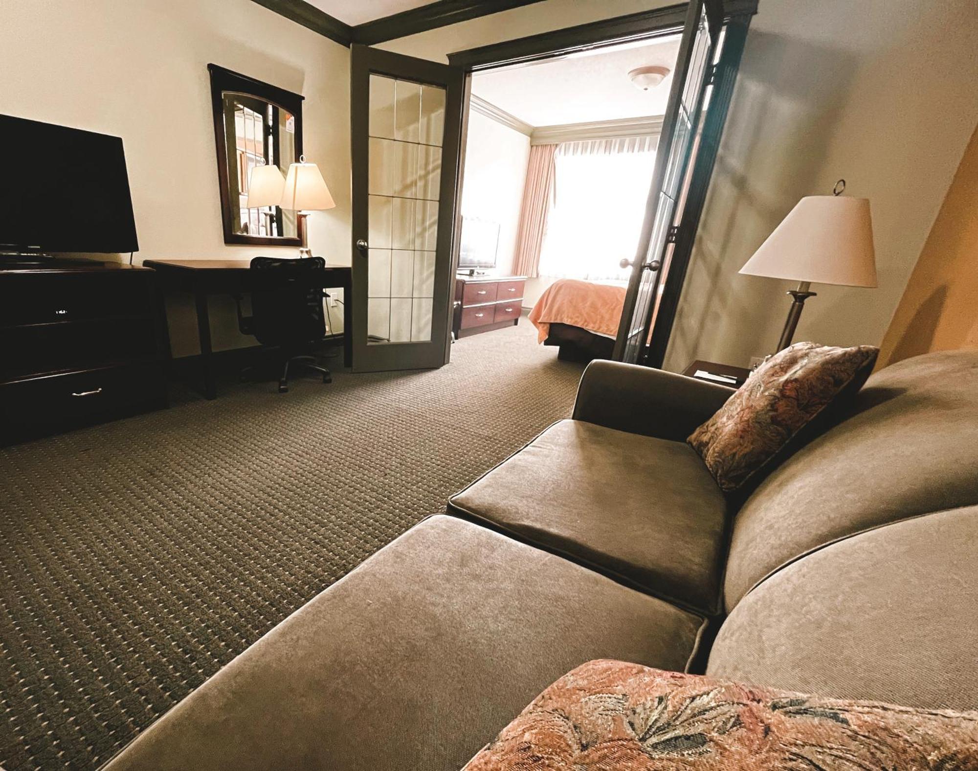 Quality Inn & Suites Hinton Oda fotoğraf
